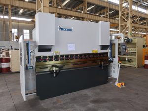 hydraulisk bøjemaskine CNC 3 akse trykbremse til malaysia