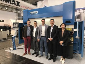 Accurl deltog i Hannover International Machine Tool Exhibition i Tyskland i 2017