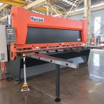 varmt salg QC11K CNC hydraulisk guillotinskæremaskine