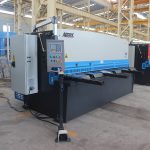 hydraulisk metalplade sving stråle klippe maskine